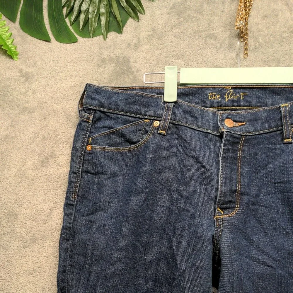 The Flirt Women Jeans Mid Rise Bootcut Leg Blue Dark Wash W:38 L:30 - Picture 3 of 16